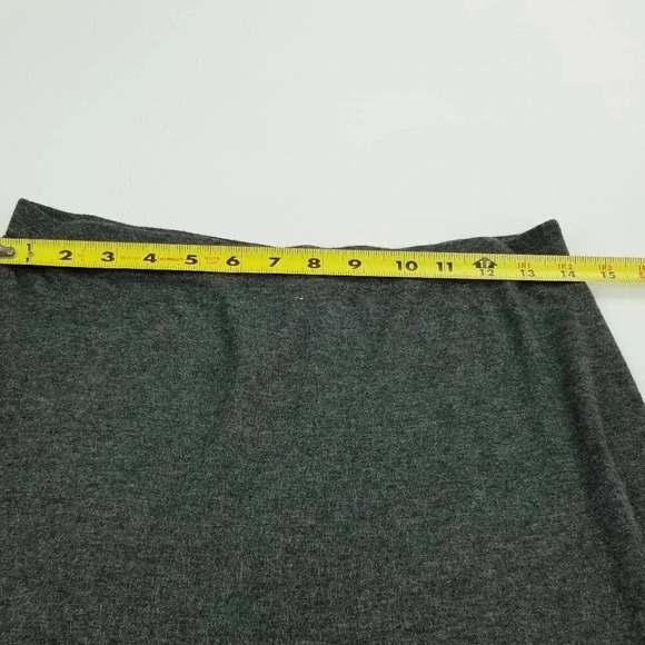 Max Studio XS Women's Charcoal Gray Ruffle Accent Slip On Mini Skirt Rayon Blend - Picture 2 of 5